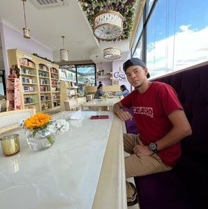 Meet your Posher, Nestor